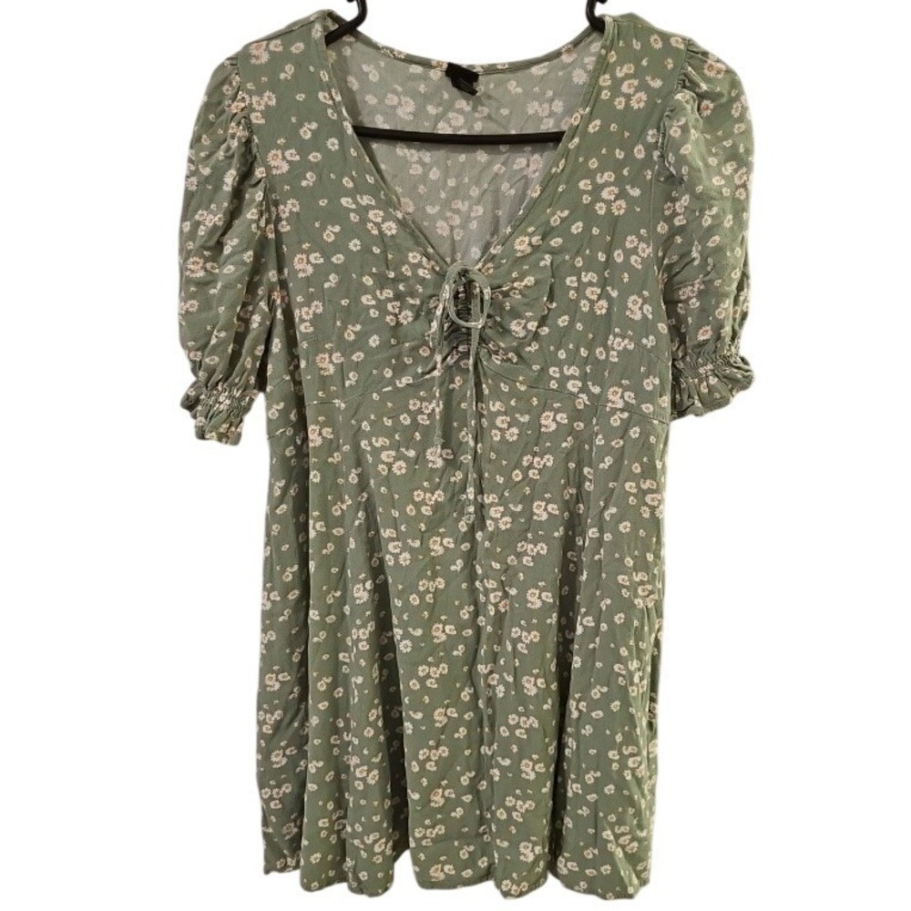 Wild Fable Sage Green Daisy Floral Mini Dress Short Puff Sleeve V-Neck Medium